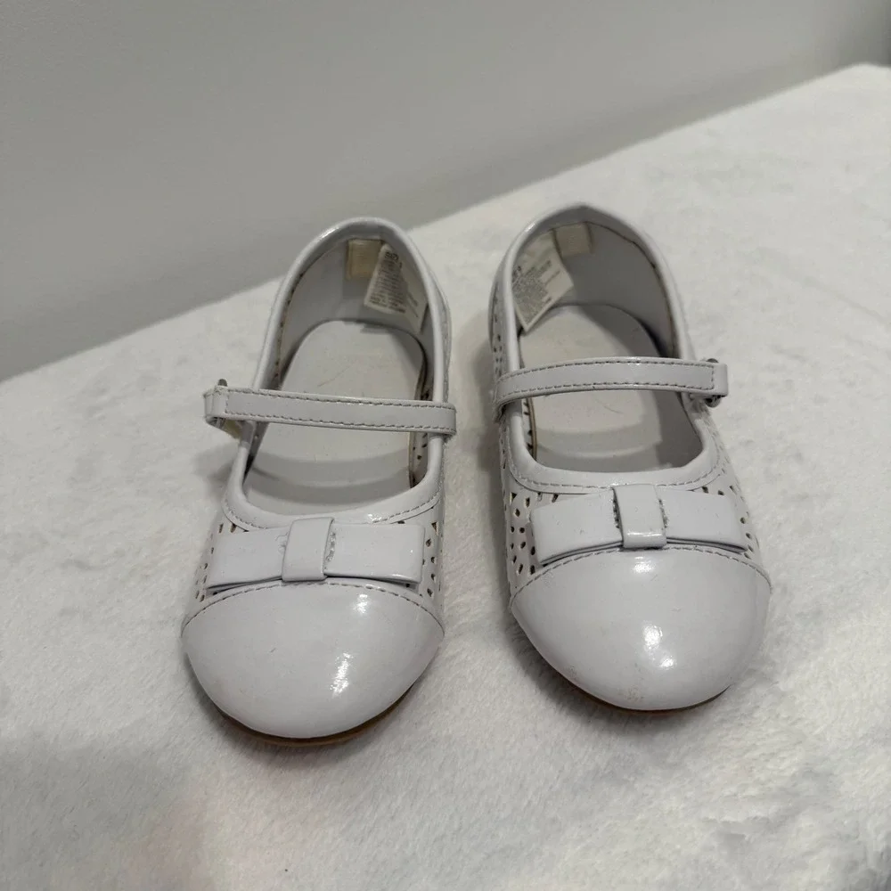 Girls White Flats Size 9 Dress Shoes Bow Detail Mary Jane Party Wedding‎